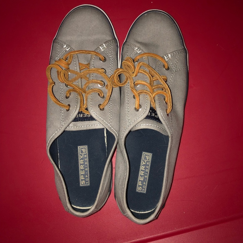 Women’s sperry top sider
